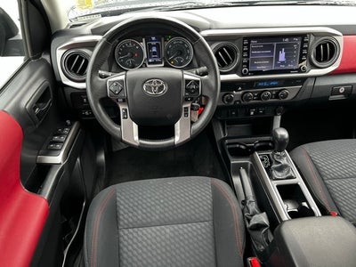 2022 Toyota Tacoma SR5 - 4WD V6
