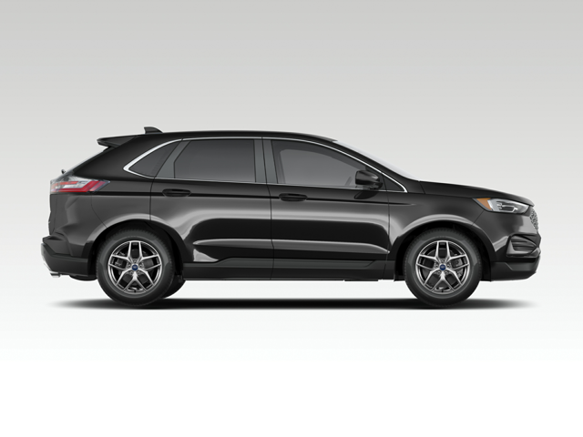 Profile view of a black 2023 Ford Edge. | Ford dealer in Little Rock | Crain Ford of Little Rock