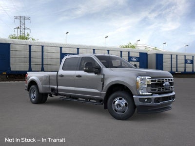 2026 Ford Super Duty F-350® XLT