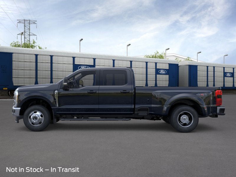 2026 Ford Super Duty F-350® XLT