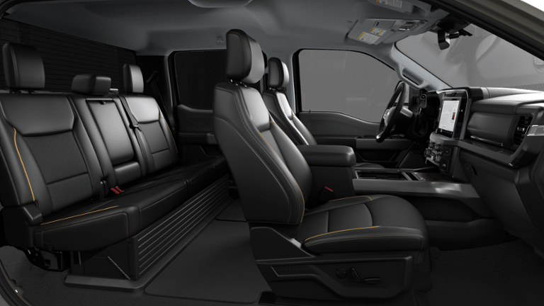 2027 Ford Super Duty F-450® Lariat®