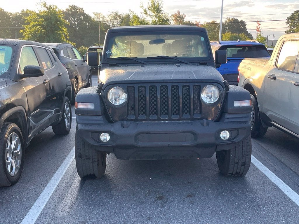 2019 Jeep Wrangler Sport - LOW MILES / BACKUP CAMERA