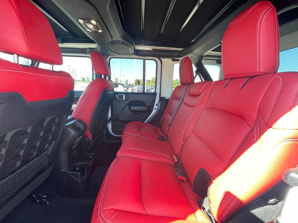 2021 Jeep Wrangler Unlimited Rubicon - SKY ONE-TOUCH / T-ROCK CUSTOM EDITION
