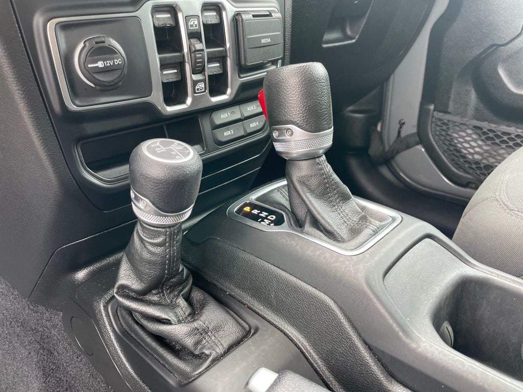 2023 Jeep Wrangler Base 4xe - TOW PKG / APPLE CARPLAY