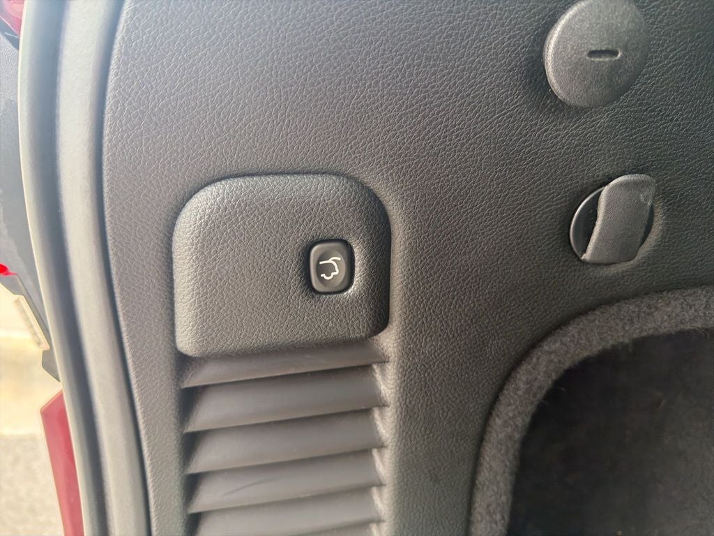 2018 Jeep Grand Cherokee Altitude - POWER SUNROOF / REMOTE START