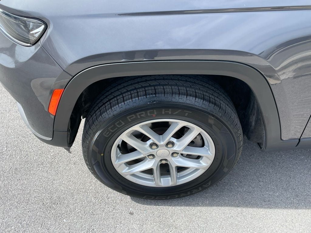 2023 Jeep Grand Cherokee L Laredo - POWER LIFTGATE / WIRELESS CHARGING PAD