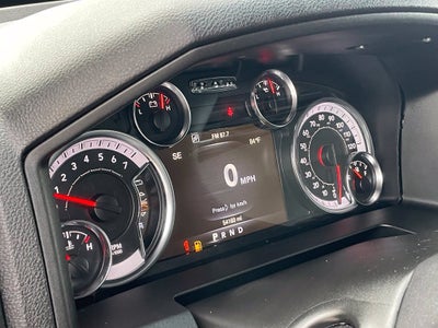 2023 RAM 1500 Classic Warlock - CLASS IV HITCH / 8.4" TOUCHSCREEN