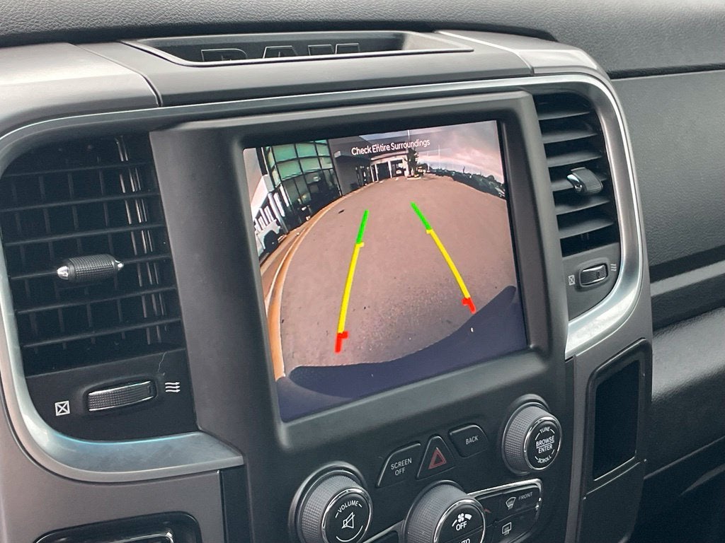 2023 RAM 1500 Classic Warlock - CLASS IV HITCH / 8.4" TOUCHSCREEN