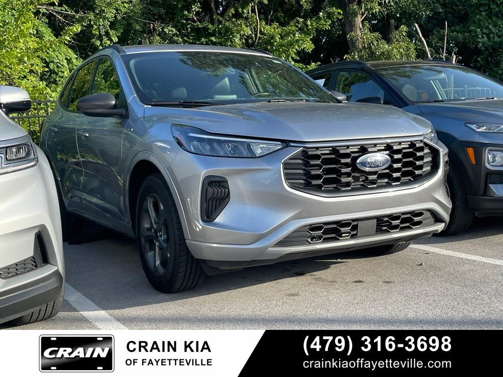 2023 Ford Escape ST-Line - POWER LIFTGATE