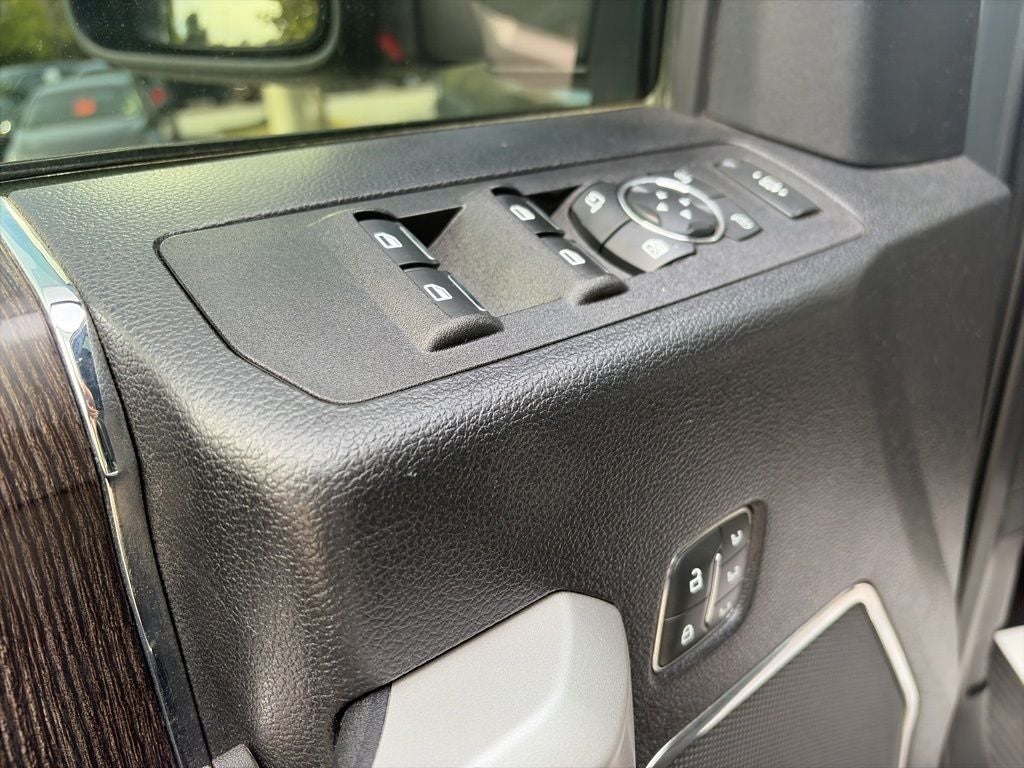 2021 Ford F-250SD Lariat - LARIAT ULTIMATE PKG / POWER MOONROOF