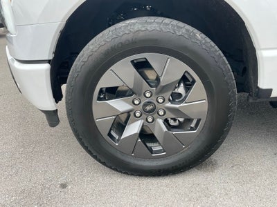 2025 Ford F-150 Lightning Flash - BLUECRUISE / PRO POWER ONBOARD