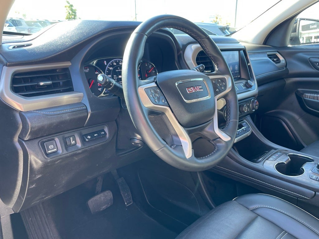 2023 GMC Acadia Denali - VENTILATED SEATS / AUTO HIGH BEAMS