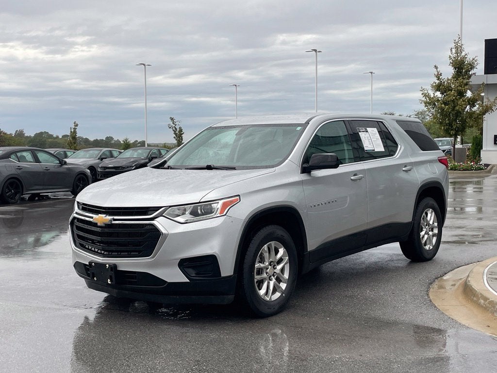 2021 Chevrolet Traverse LS - 1 OWNER / CLEAN CARFAX