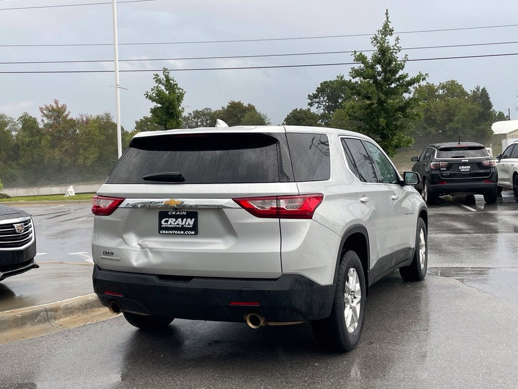 2021 Chevrolet Traverse LS - 1 OWNER / CLEAN CARFAX