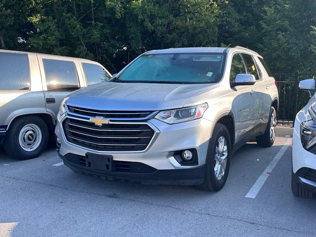 2018 Chevrolet Traverse LT Cloth w/1LT - APPLE CARPLAY