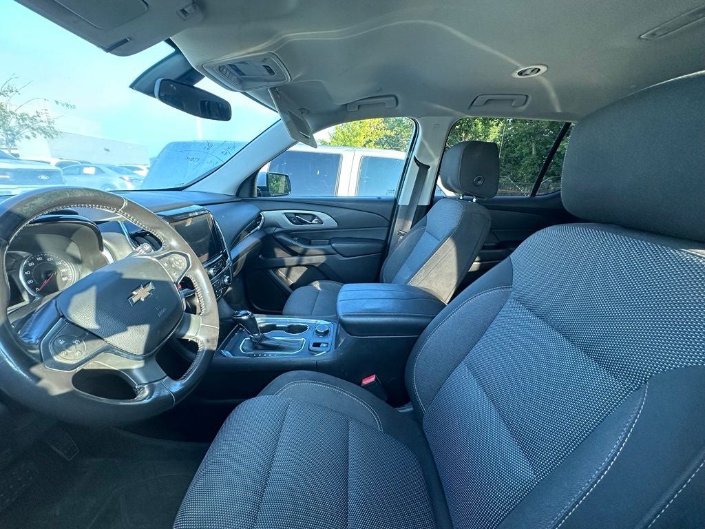 2018 Chevrolet Traverse LT Cloth w/1LT - APPLE CARPLAY