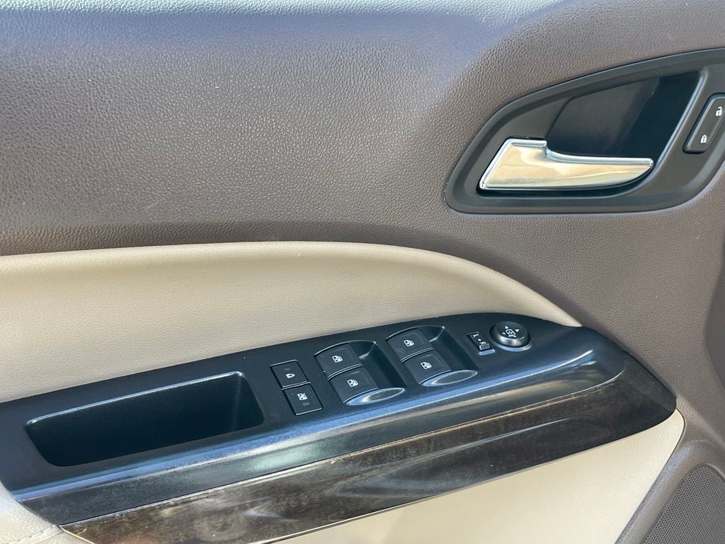 2017 GMC Canyon SLT - LOW MILEAGE / CLEAN CARFAX
