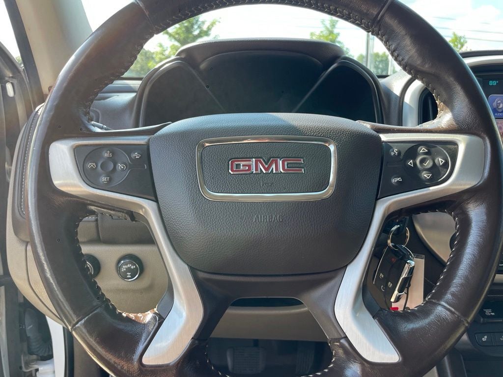 2017 GMC Canyon SLT - LOW MILEAGE / CLEAN CARFAX