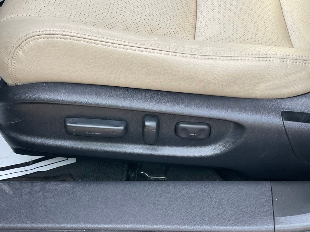 2014 Honda Accord EX-L - POWER MOONROOF / FORWARD COLLISION WARNING