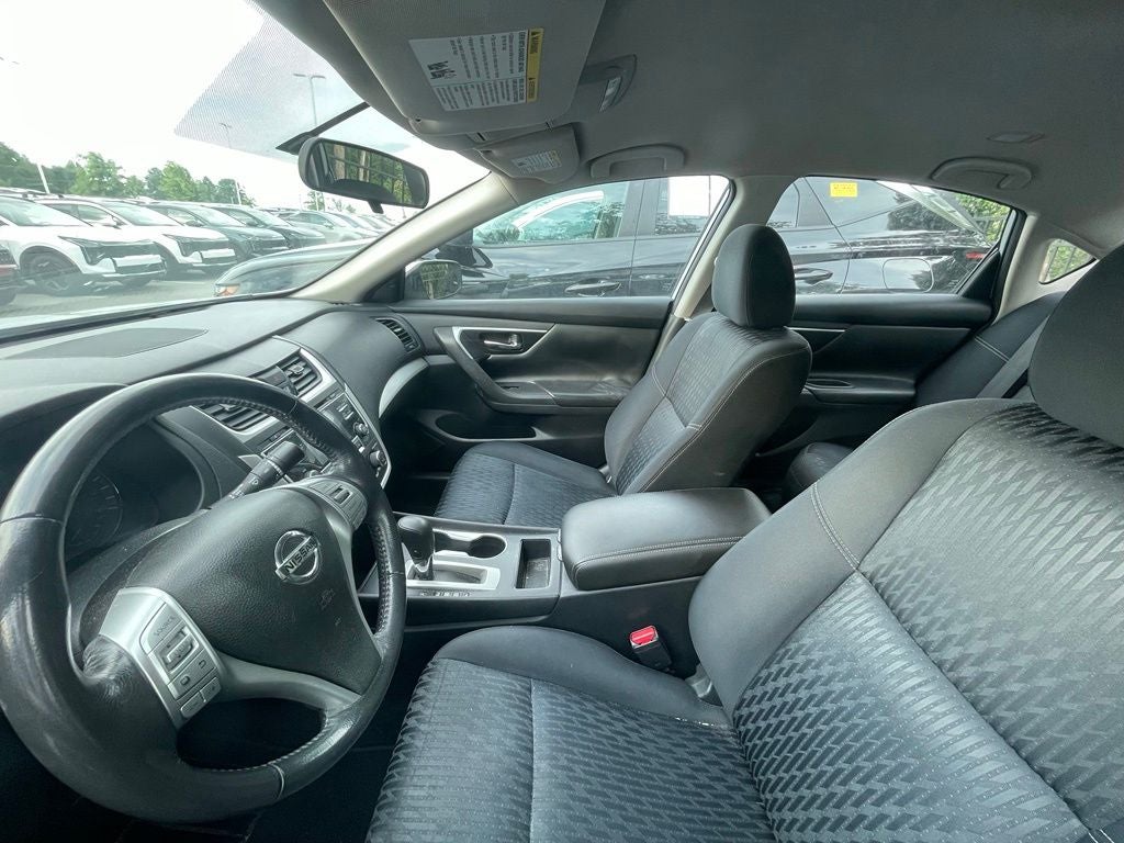 2017 Nissan Altima 2.5 SV - REMOTE START / BLIND SPOT WARNING