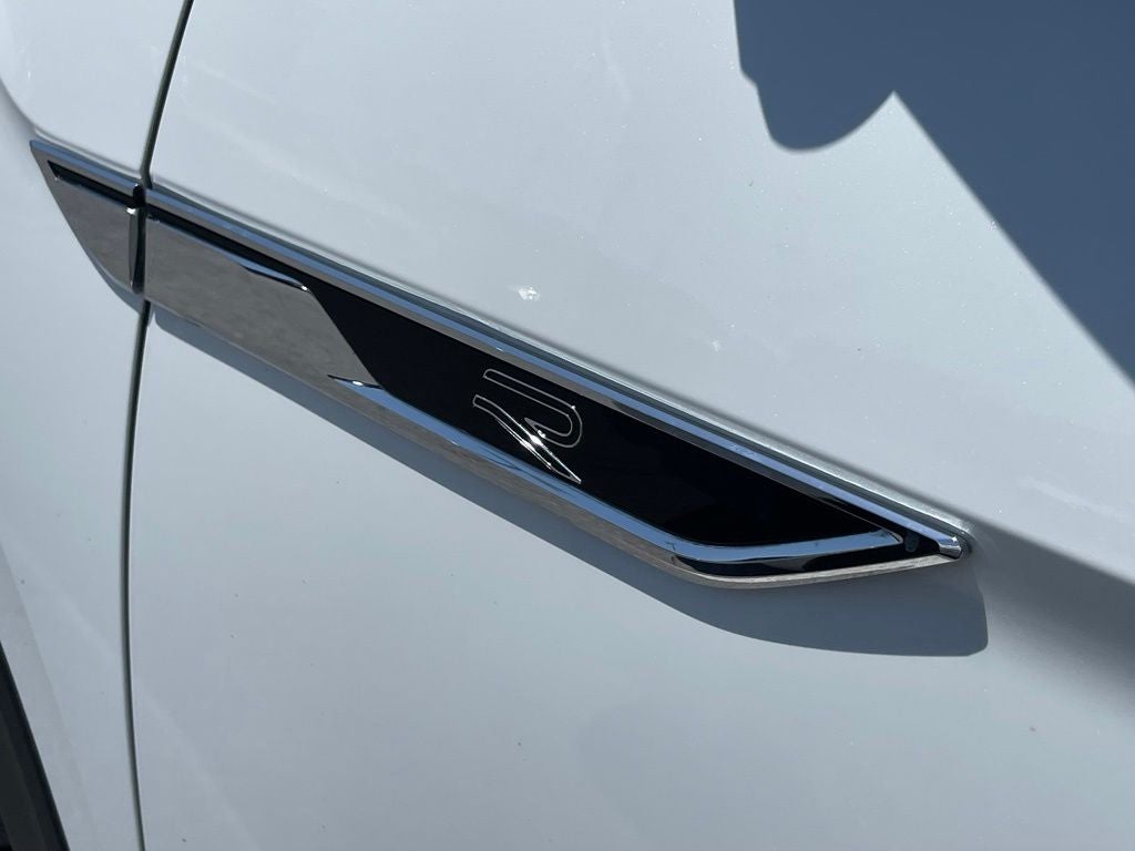 2025 Volkswagen Atlas 2.0T SEL Premium R-Line - PANORAMIC MOONROOF / VIENNA LEATHER SEATING