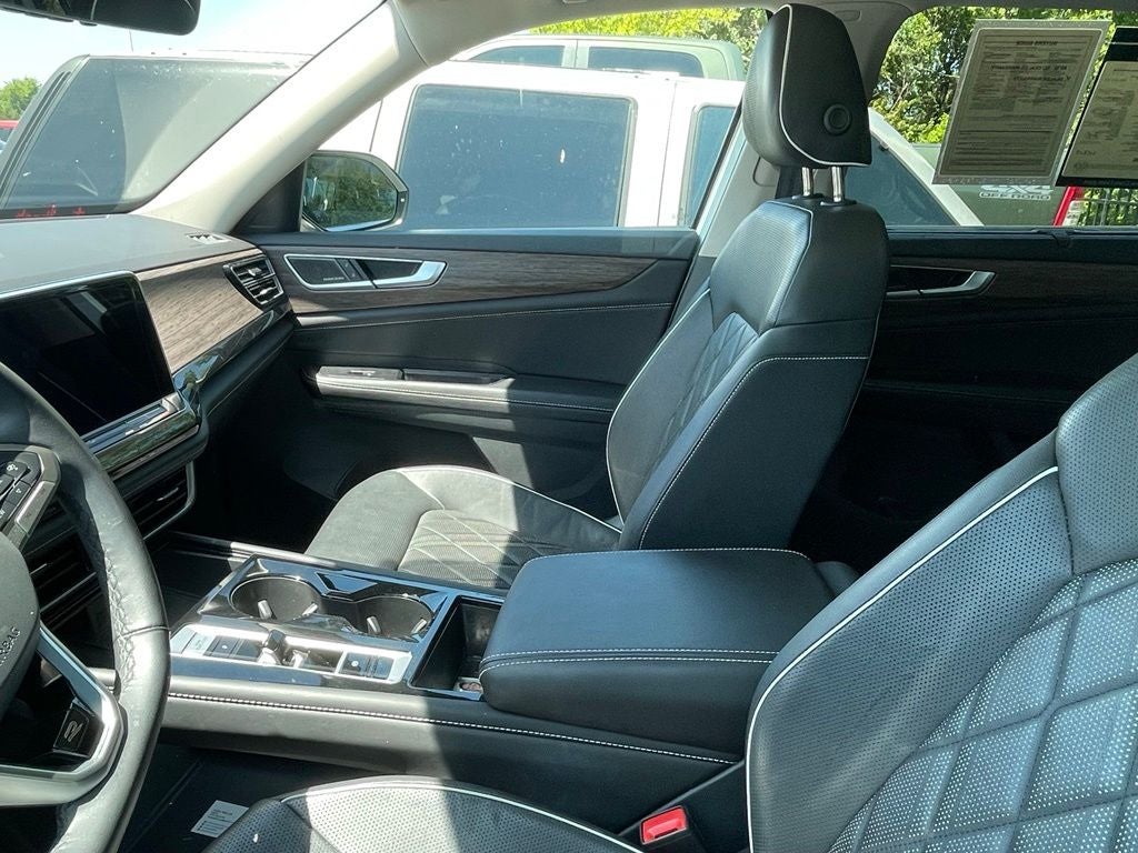 2025 Volkswagen Atlas 2.0T SEL Premium R-Line - PANORAMIC MOONROOF / VIENNA LEATHER SEATING