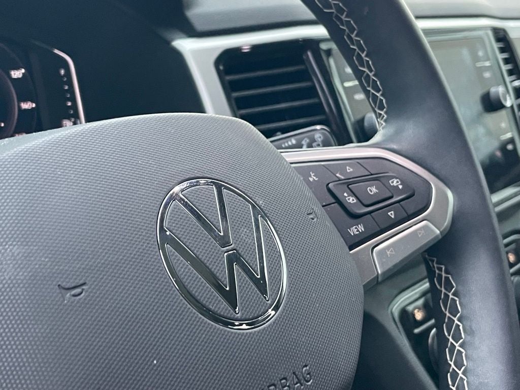 2023 Volkswagen Atlas 2.0T SE w/Technology