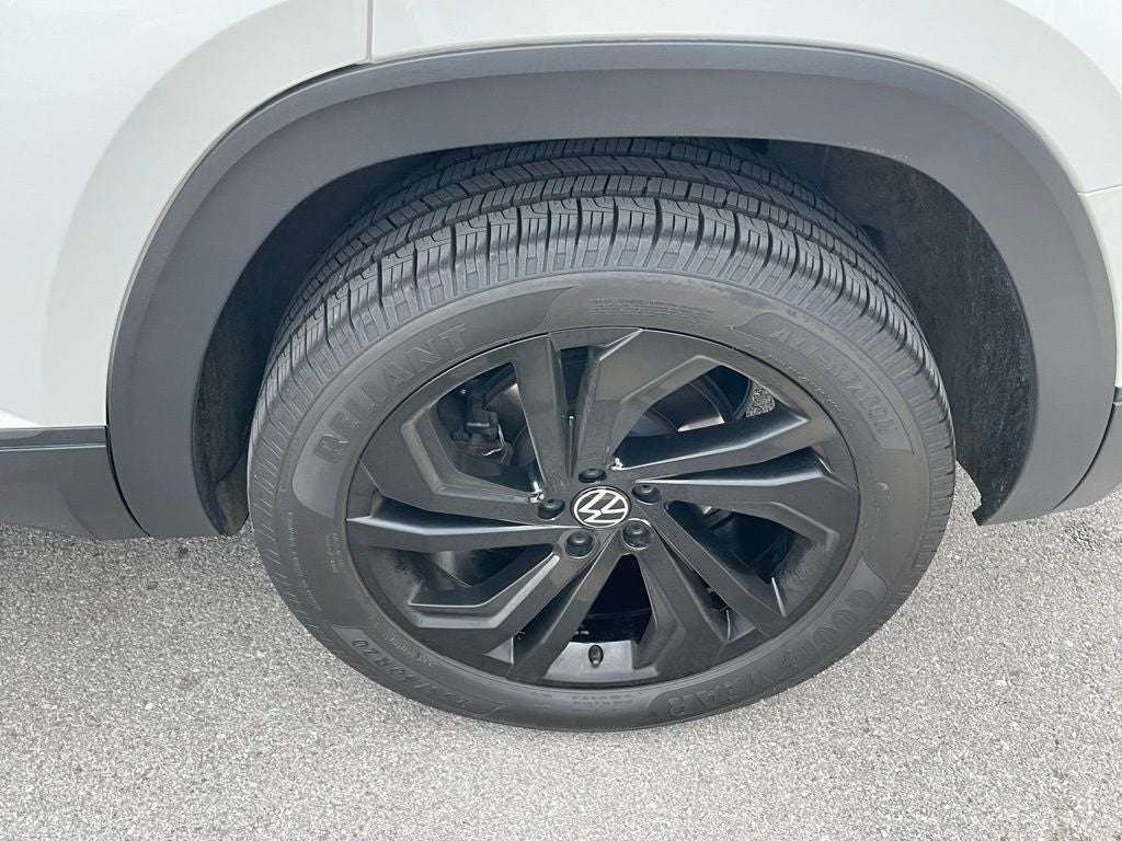 2023 Volkswagen Atlas 2.0T SE w/Technology
