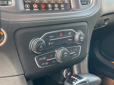 2023 Dodge Charger SXT - 292 HP / AUTO HEADLIGHTS