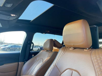 2023 Chrysler Pacifica Hybrid Pinnacle - 360 Surround–View Camera System