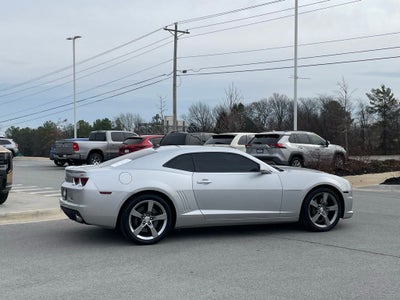 2011 Chevrolet Camaro SS 2SS - LOW MILEAGE / SUNROOF