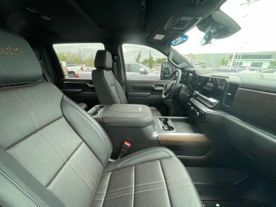 2025 Chevrolet Silverado 2500HD High Country - HEAD UP DISPLAY / POWER SUNROOF