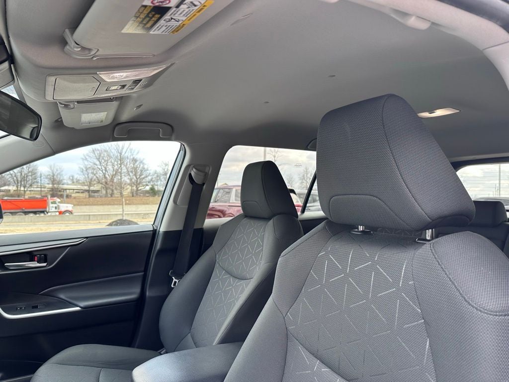 2024 Toyota RAV4 XLE - RADAR CRUISE CONTROL / WIRELESS CARPLAY