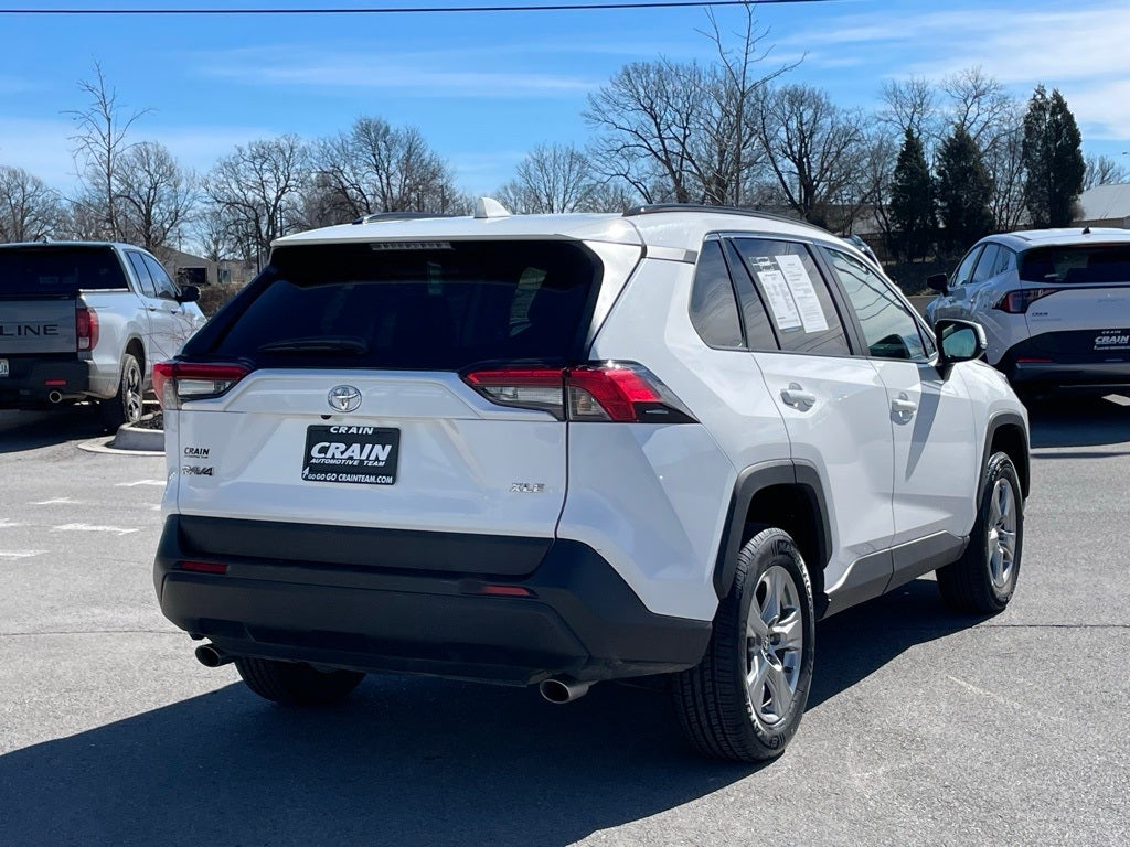 2024 Toyota RAV4 XLE - WIRELESS CARPLAY / BLIND SPOT MONITOR