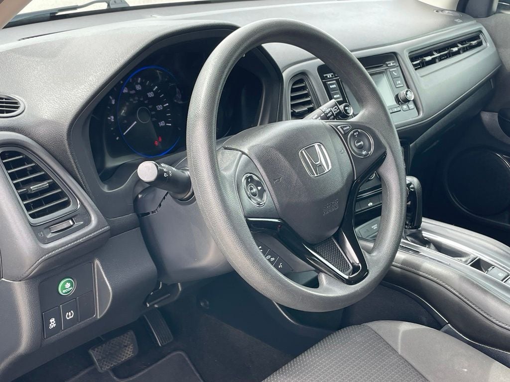 2022 Honda HR-V LX - 34 MPG / CLEAN CARFAX