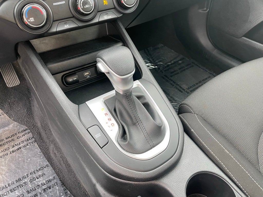 2023 Kia Forte LXS - KIA CERTIFIED / APPLE CARPLAY