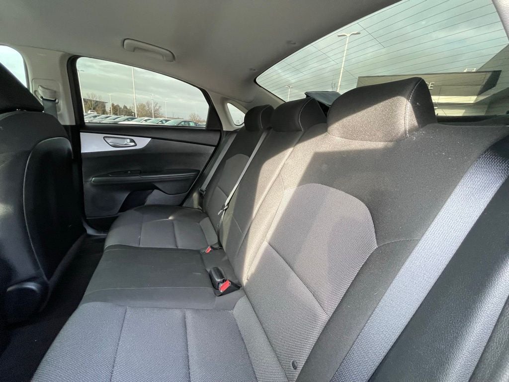 2024 Kia Forte LXS - KIA CERTIFIED / BLIND SPOT MONITOR