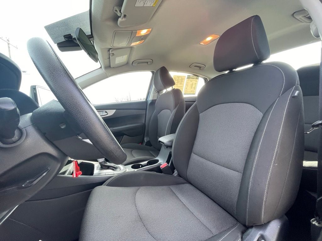 2024 Kia Forte LXS - KIA CERTIFIED / APPLE CARPLAY