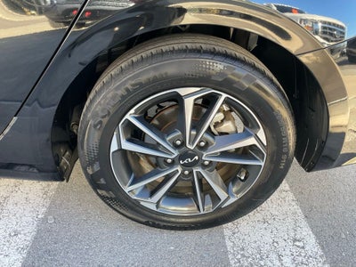 2024 Kia Forte LXS - KIA CERTIFIED / 8 INCH TOUCHSCREEN