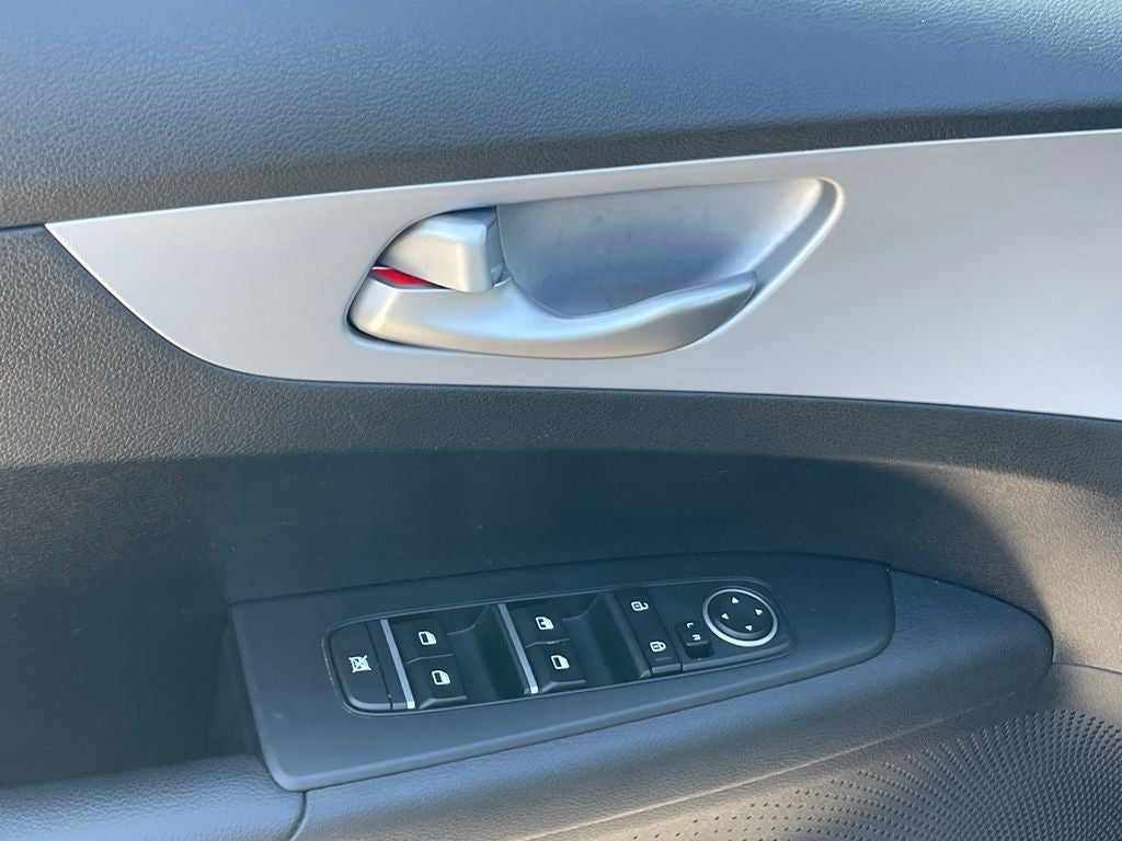 2024 Kia Forte LXS - KIA CERTIFIED / LANE KEEP ASSIST