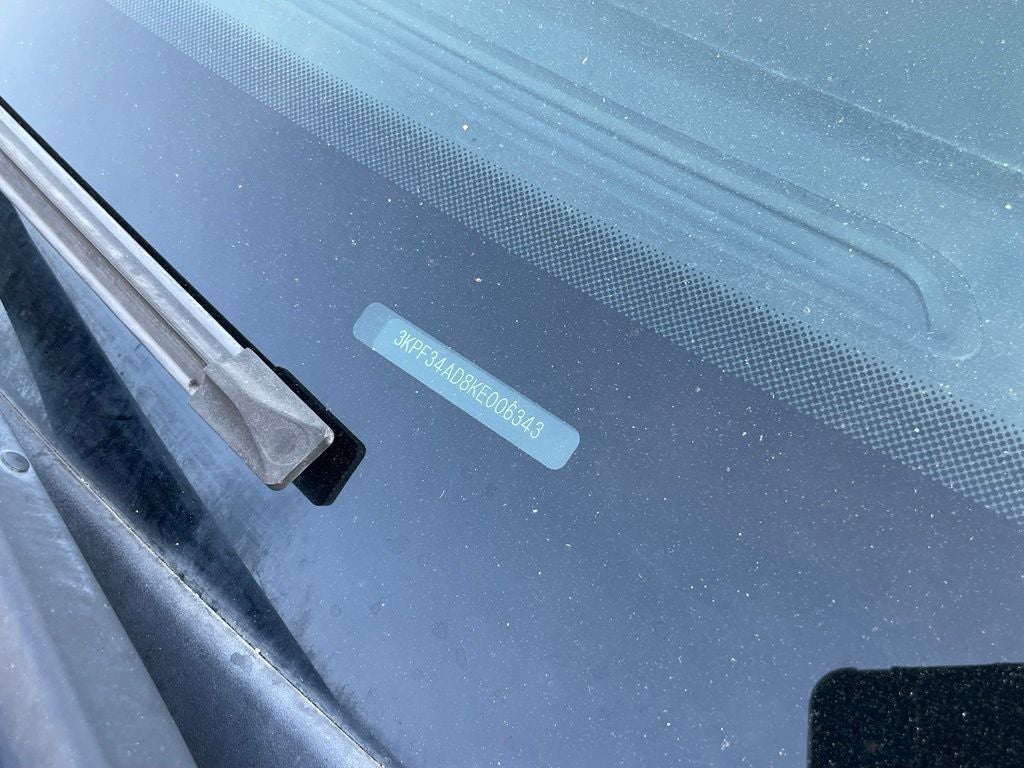 2019 Kia Forte S - APPLE CARPLAY / 40 MPG