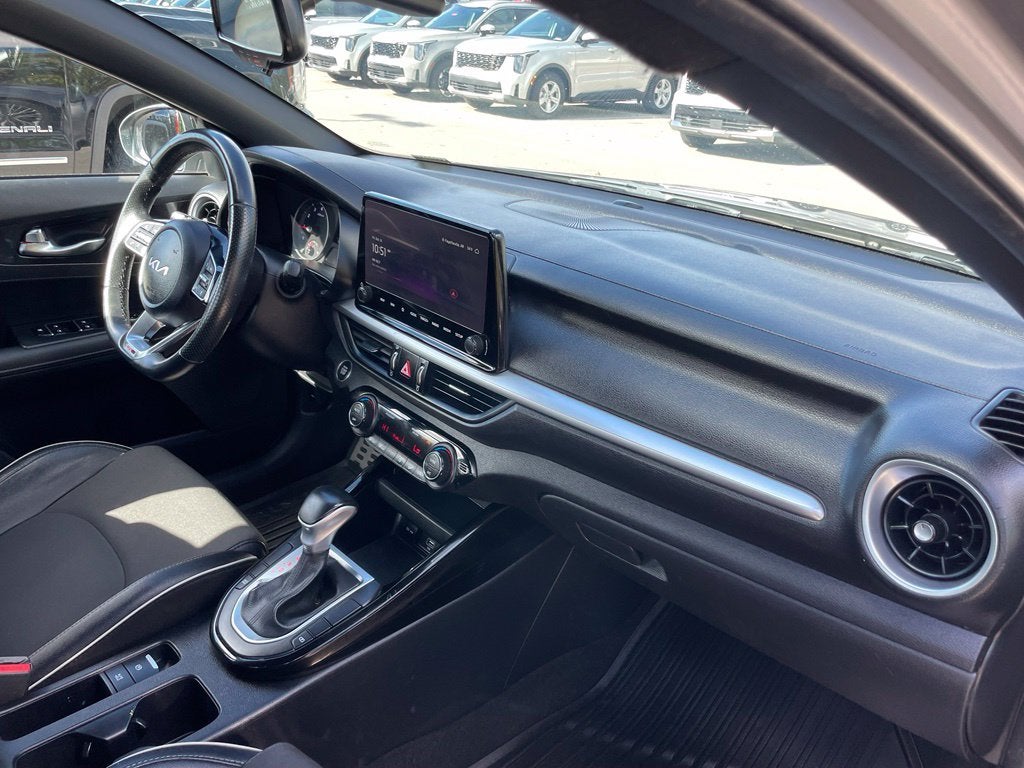 2024 Kia Forte GT-Line - 39 MPG / APPLE CARPLAY