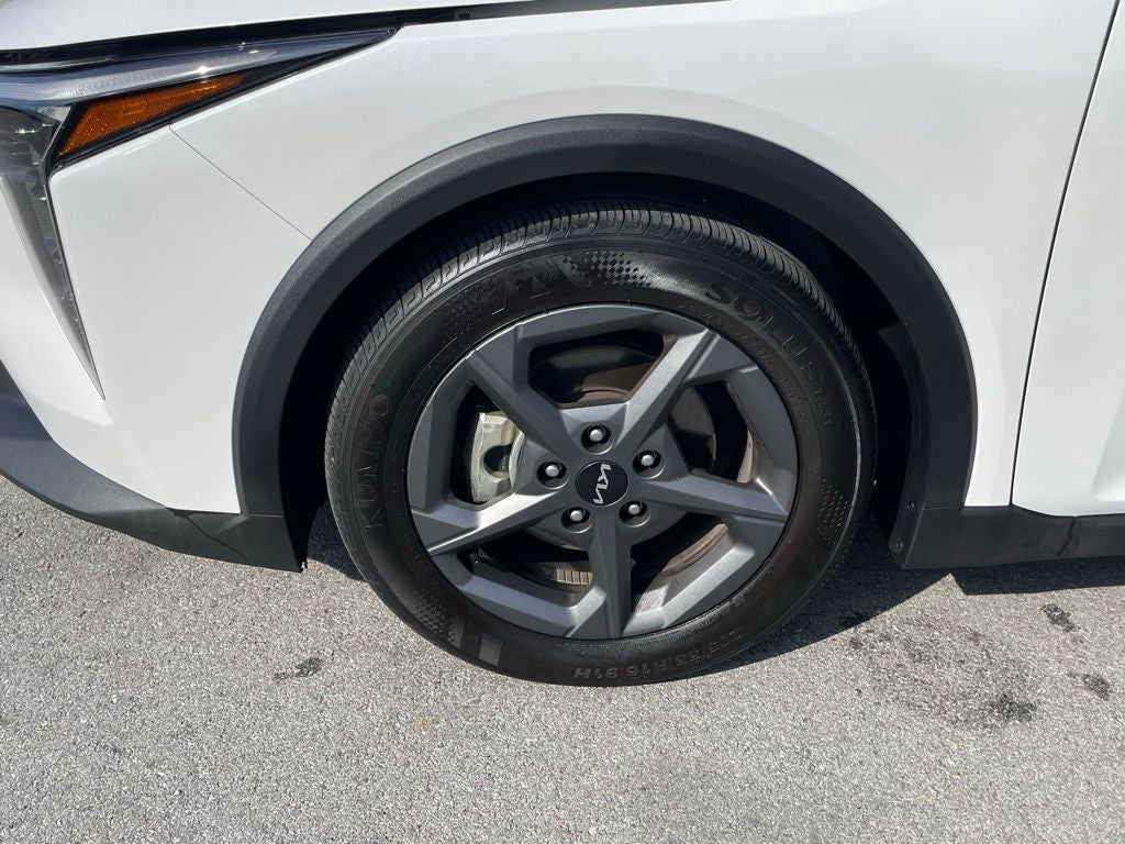 2025 Kia K4 LXS - KIA CERTIFIED / BLIND SPOT MONITOR