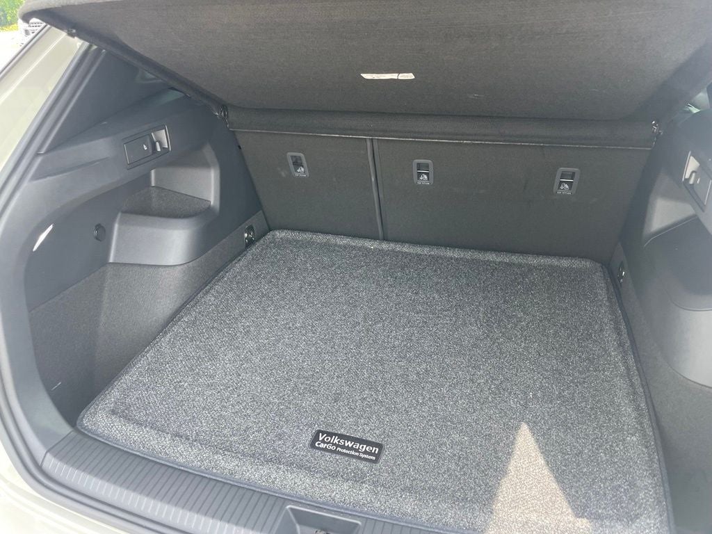2026 Volkswagen Tiguan 2.0T SEL R-Line Turbo