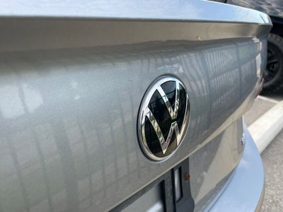 2024 Volkswagen Jetta 1.5T SE - 40 MPG / RAIN SENSING WIPERS