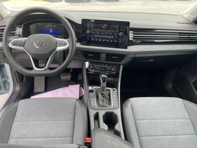 2025 Volkswagen Jetta 1.5T SE