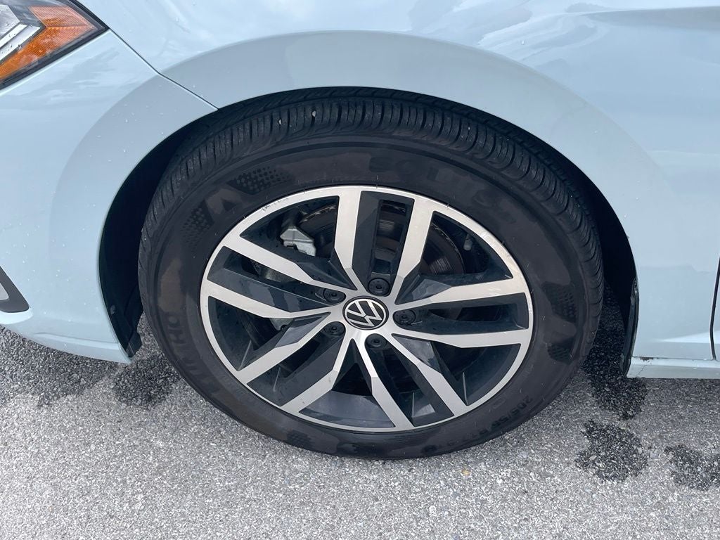 2025 Volkswagen Jetta 1.5T SE