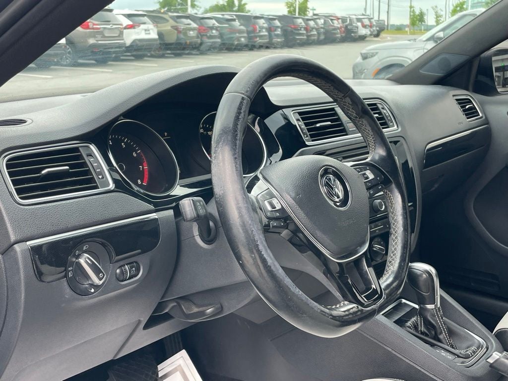 2015 Volkswagen Jetta 1.8T Sport