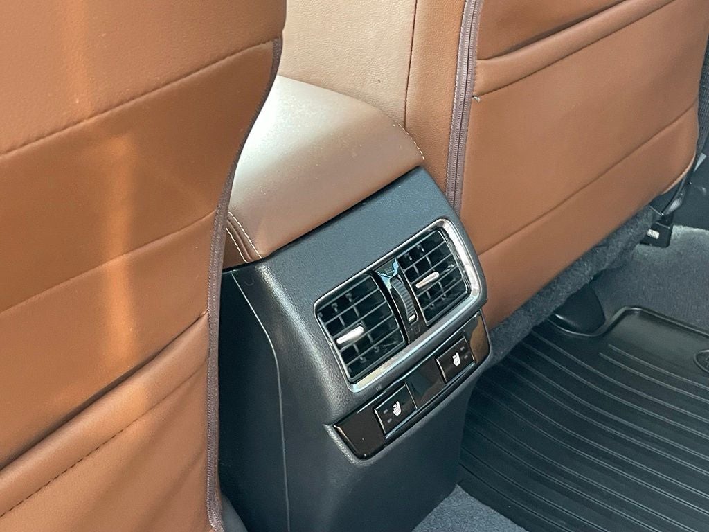 2017 Subaru Outback 2.5i Touring - MEMORY SEATS / CD PLAYER
