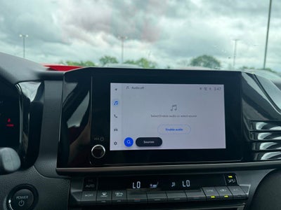 2025 Toyota Camry LE - 53 MPG / APPLE CARPLAY